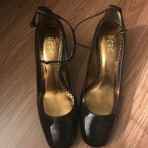 BCBG Brown Size 9 2 inch heels Patent Leather0